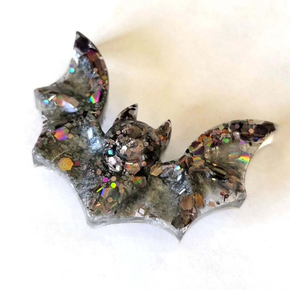 Bat Pin - Picture 3 of 3